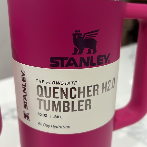 💕Authentic STANLEY Tumblers. - Picture 7 of 16